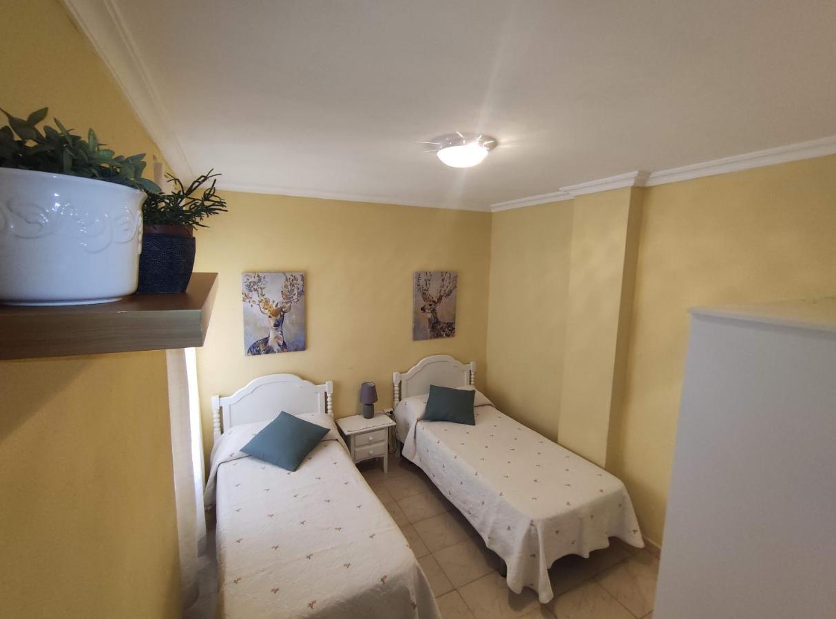 Apartamento Amplio piso junto a Playa Victoria Cádiz Exterior foto